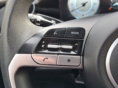 Certified 2024 Hyundai Elantra SEL image 20