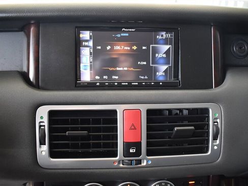 Used 2005 Land Rover Range Rover HSE image 33