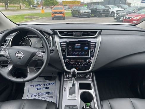 Used 2024 Nissan Murano SV w/ SV Midnight Edition Package image 17
