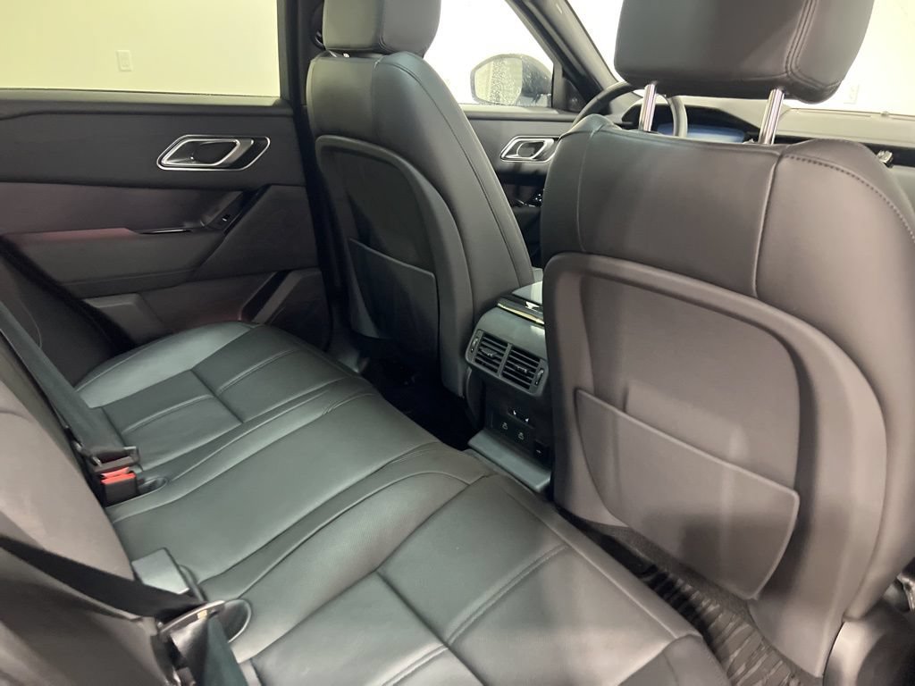 Certified 2026 Land Rover Range Rover Velar Dynamic SE AWD/4WD image 27