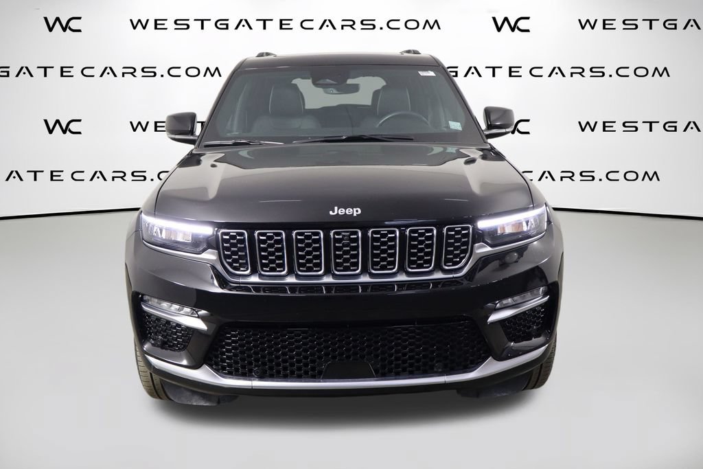 Used 2025 Jeep Grand Cherokee Summit AWD/4WD image 2