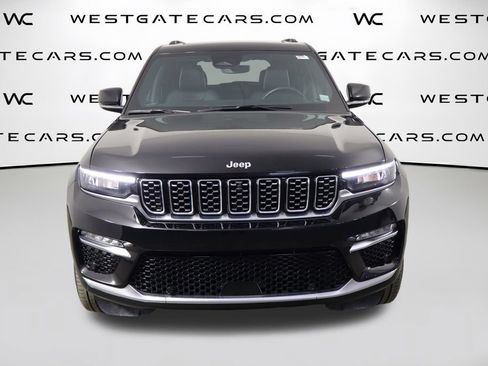 Used 2025 Jeep Grand Cherokee Summit AWD/4WD image 2