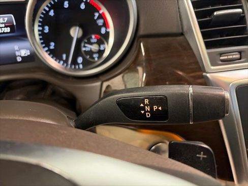 Used 2015 Mercedes-Benz GL 450 4MATIC image 22