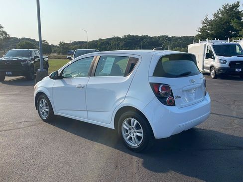 Used 2015 Chevrolet Sonic LT FWD image 3