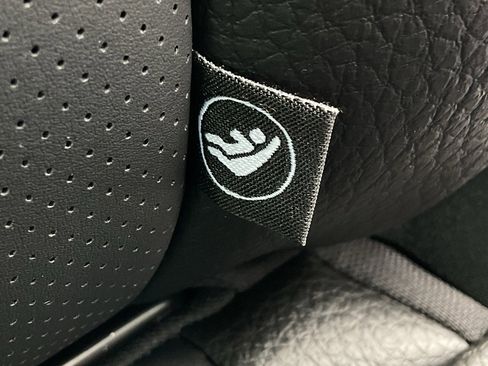 New 2026 Nissan Pathfinder SL image 15