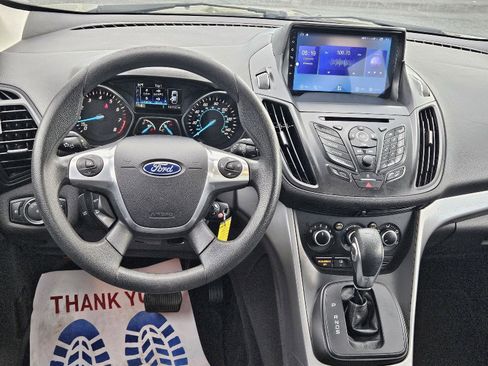 Used 2016 Ford Escape SE AWD/4WD image 5