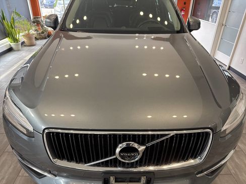 Used 2018 Volvo XC90 T6 Momentum w/ Convenience Package image 11
