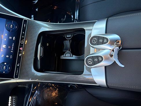 Used 2024 Mercedes-Benz CLE 300 4MATIC Coupe image 22