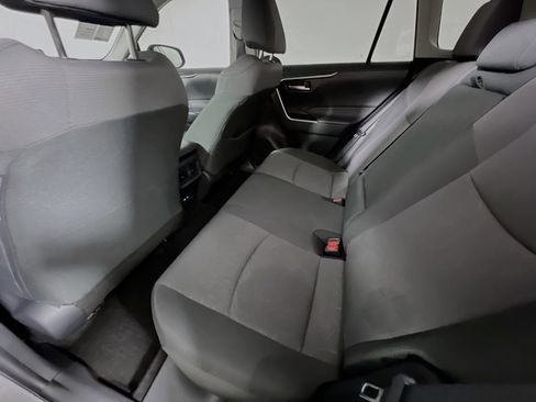 Used 2025 Toyota RAV4 XLE image 29