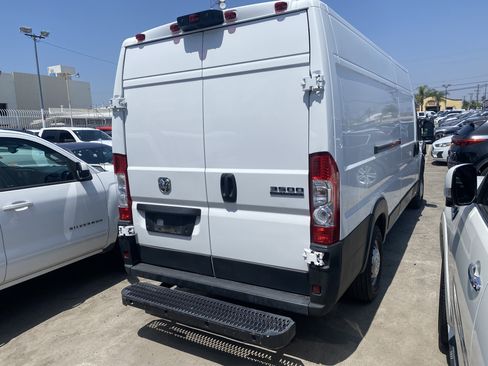 Used 2023 RAM ProMaster 3500 w/ Driver Convenience Group FWD image 7