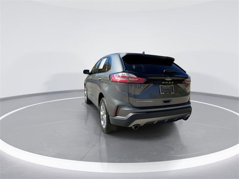 Used 2024 Ford Edge Titanium image 7