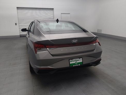 Used 2023 Hyundai Elantra SEL w/ Convenience Package FWD image 6