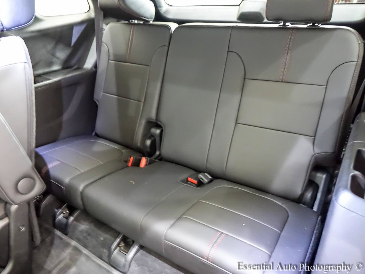 Used 2023 Chevrolet Traverse RS w/ LPO, Floor Liner Package AWD/4WD image 17