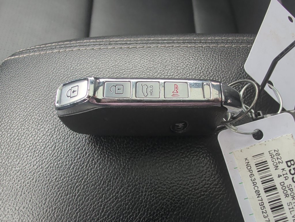 Used 2022 Kia Sportage Nightfall Edition w/ Nightfall Fwd Premium Package image 18