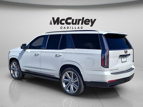 Used 2025 Cadillac Escalade Sport Platinum AWD/4WD image 5