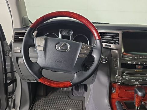 Used 2009 Lexus LX 570 4WD image 11