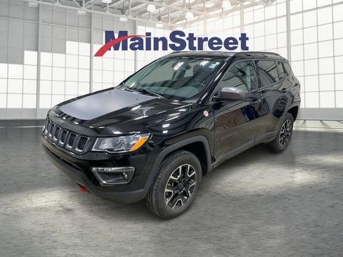 Used 2019 Jeep Compass Trailhawk w/ Leather Interior Group image 1