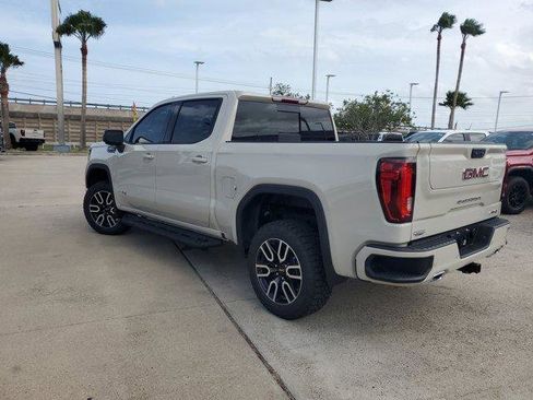 New 2026 GMC Sierra 1500 AT4 w/ AT4 Premium Package AWD/4WD image 5
