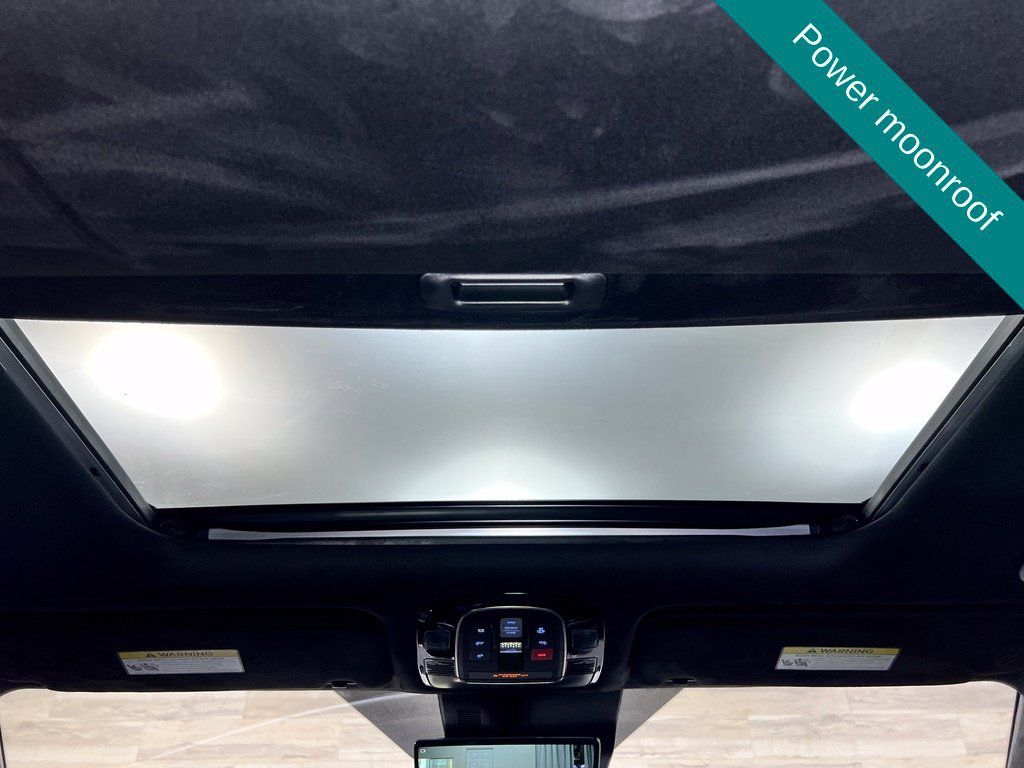 Used 2025 Hyundai Palisade Calligraphy AWD/4WD image 4