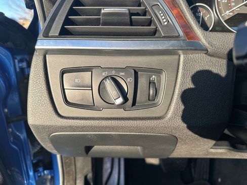 Used 2014 BMW 428i xDrive Convertible image 14