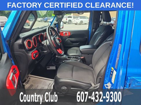 Used 2023 Jeep Wrangler Unlimited Sport w/ LED Headlamp & Fog Lamp Group AWD/4WD image 11