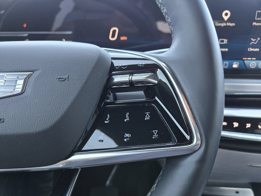 Certified 2024 Cadillac Lyriq Sport AWD/4WD image 17