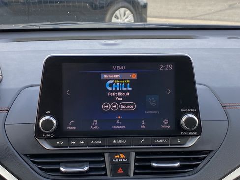 Used 2022 Nissan Altima 2.5 SR image 21