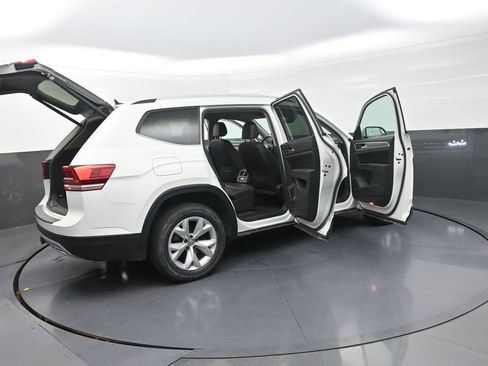 Used 2019 Volkswagen Atlas SE image 37