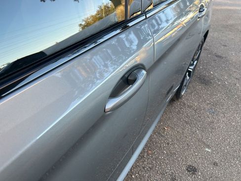 Used 2023 BMW 540i w/ M Sport Package image 17