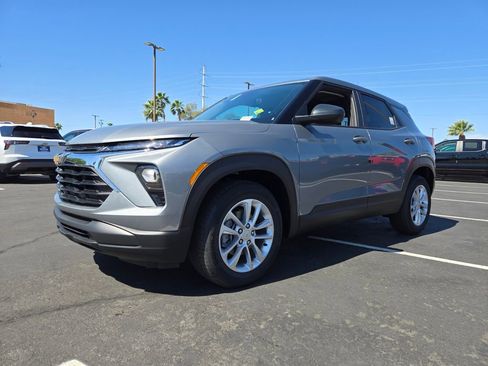 New 2026 Chevrolet TrailBlazer LS FWD image 2