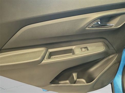 New 2027 Chevrolet Bolt LT w/ Comfort Package image 13