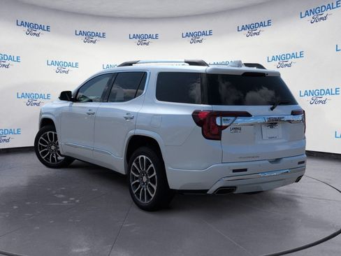 Used 2021 GMC Acadia Denali w/ Denali Technology Package FWD image 9