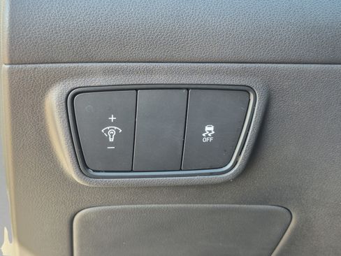 Certified 2024 Hyundai Tucson SE FWD image 25