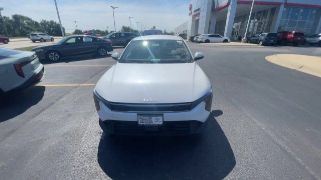 Used 2025 Kia K4 FWD image 5