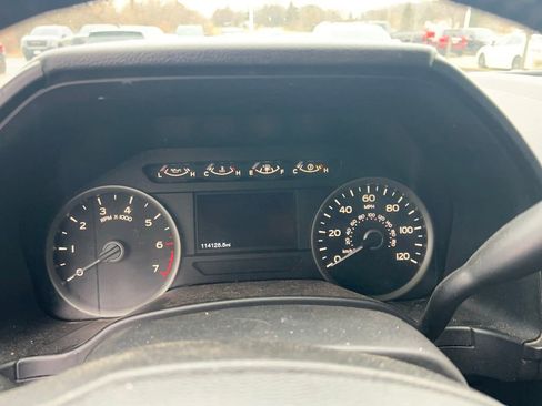 Used 2018 Ford F150 XLT w/ Equipment Group 302A Luxury image 16