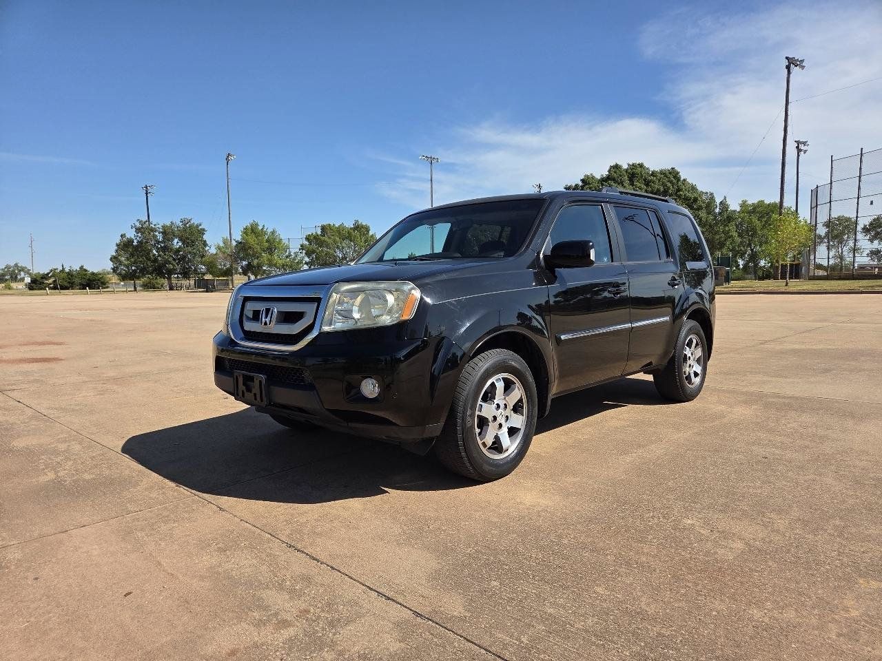 Used 2011 Honda Pilot Touring image 3