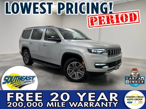 Used 2024 Jeep Wagoneer Series II w/ Flexible Seating Group image 1