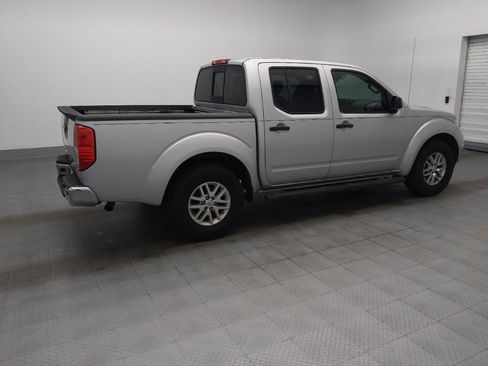 Used 2015 Nissan Frontier SV w/ SV Value Truck Package RWD image 10