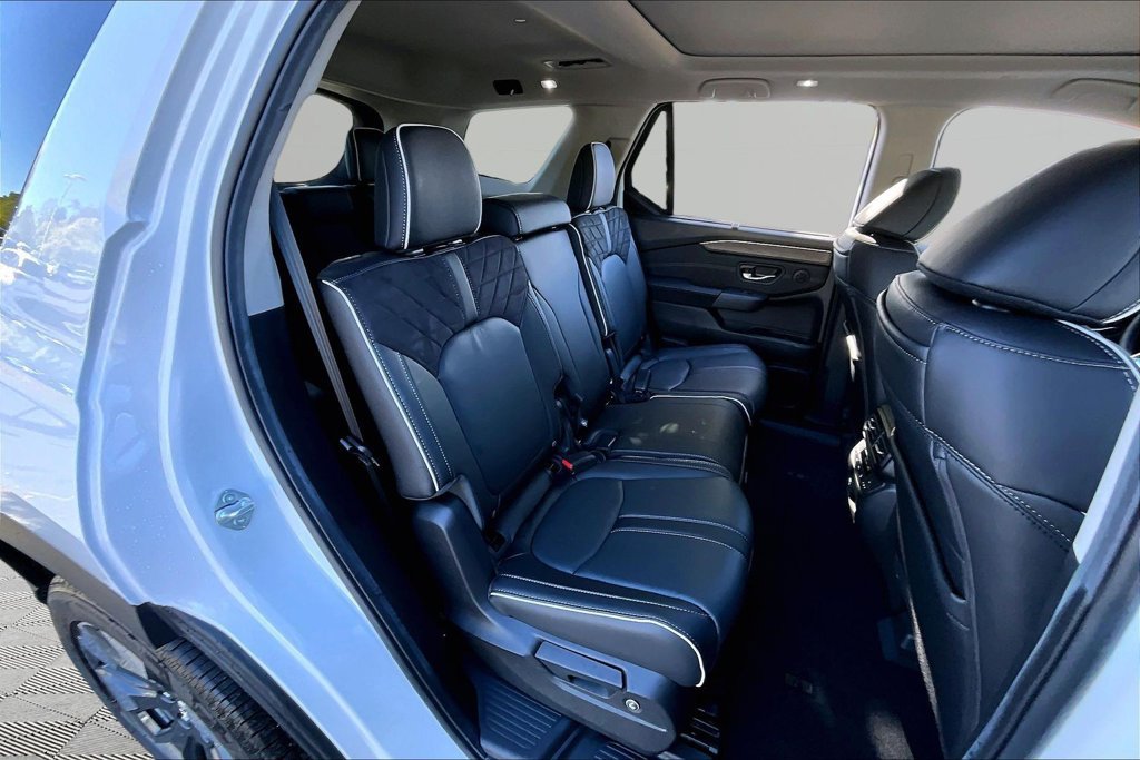 Used 2026 Honda Pilot Elite image 17