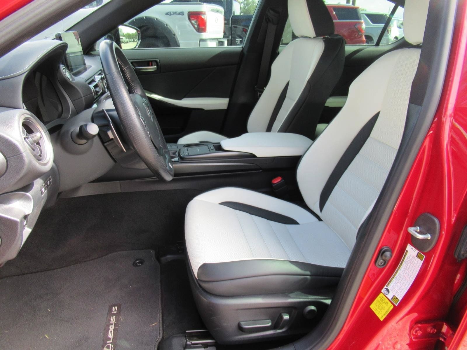 Used 2022 Lexus IS 350 F Sport w/ Accessory Package RWD image 20