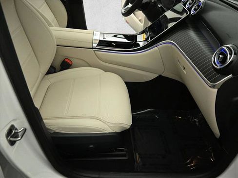 Certified 2026 Mercedes-Benz GLC 300 4MATIC image 25