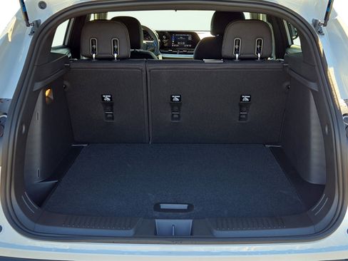 New 2026 Chevrolet Trax RS w/ Driver Confidence Package image 9