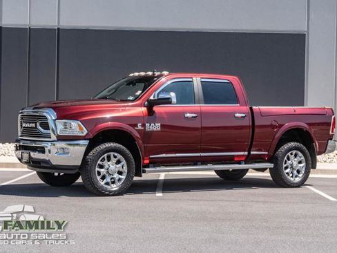 Used 2016 RAM 2500 Limited AWD/4WD image 3