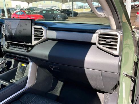 Used 2023 Toyota Tundra Limited w/ Power Package image 18