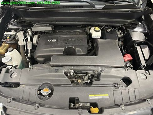 Used 2019 Nissan Pathfinder SV AWD/4WD image 12