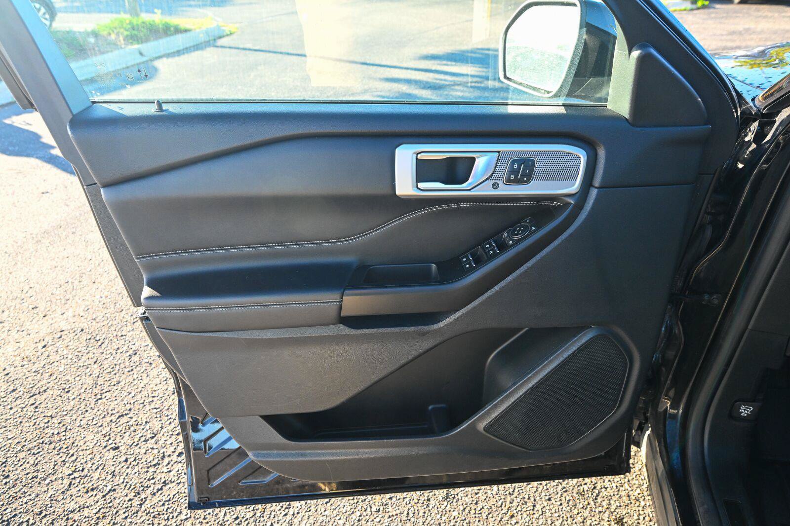 Used 2020 Ford Explorer ST w/ ST Street Pack AWD/4WD image 22