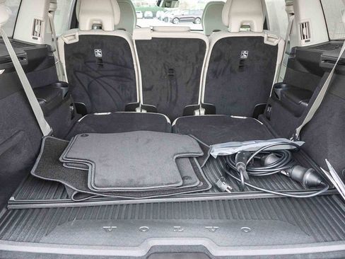 New 2026 Volvo XC90 T8 Ultra w/ Protection Package Premier image 28