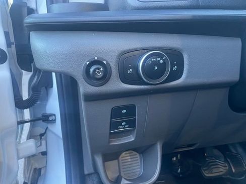 Certified 2023 Ford Transit 250 Medium Roof image 18