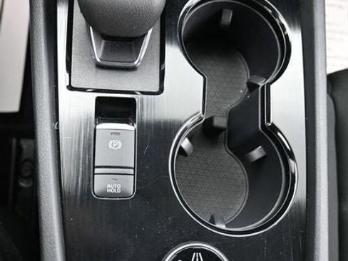 Used 2023 Nissan Rogue S image 20