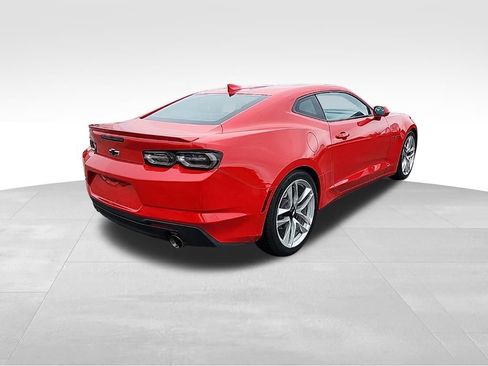 Used 2022 Chevrolet Camaro LT w/ RS Package image 12